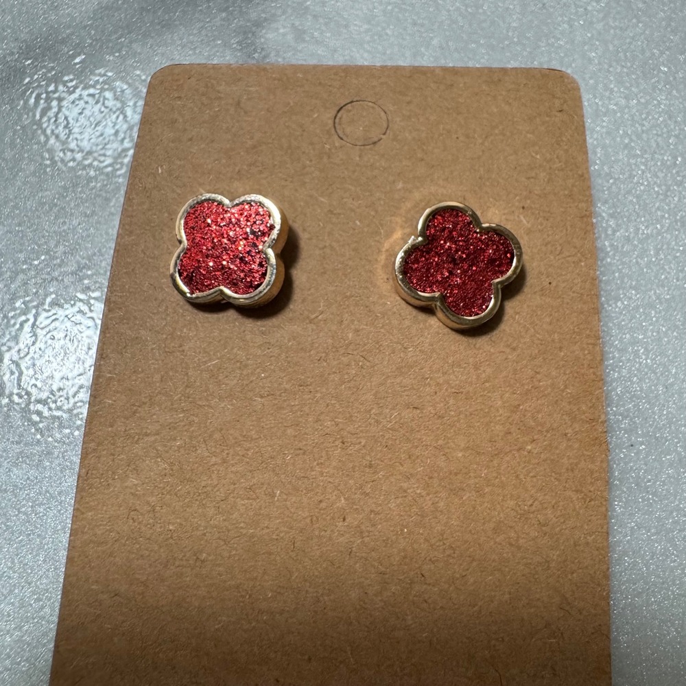 Red Glitter Gold Trim Clover Stud Fashion Earrings Lucky Shiny Jewelry